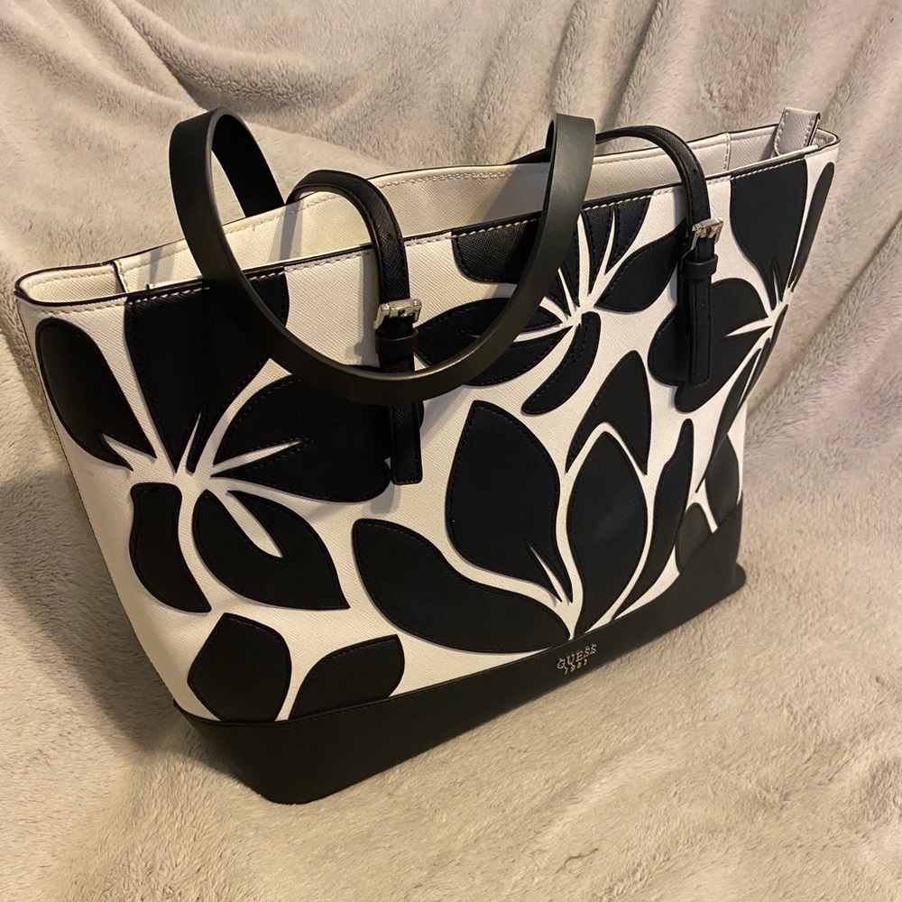 Guess Summer Purse